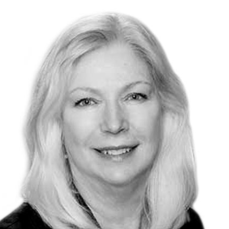 Linda Robertson Portrait