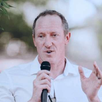 Portrait picture of Adam Broadway