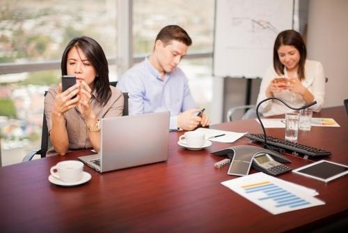 How to Conquer Distractions to Stay Focused