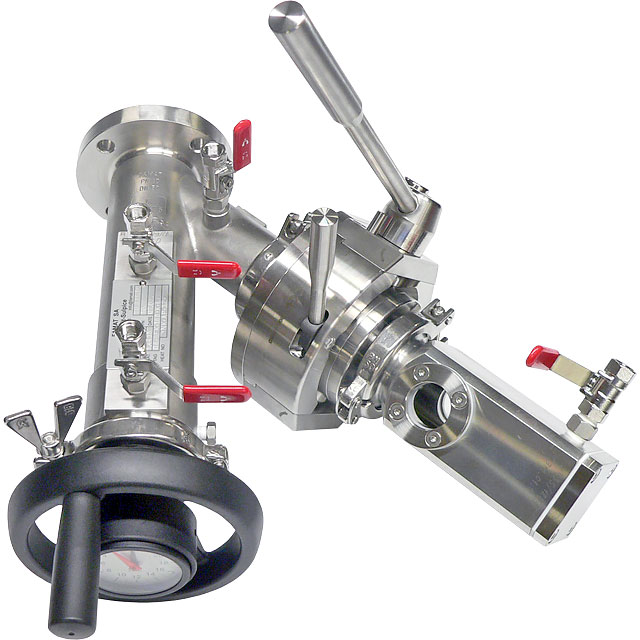 High Containment Split Sampling Valve