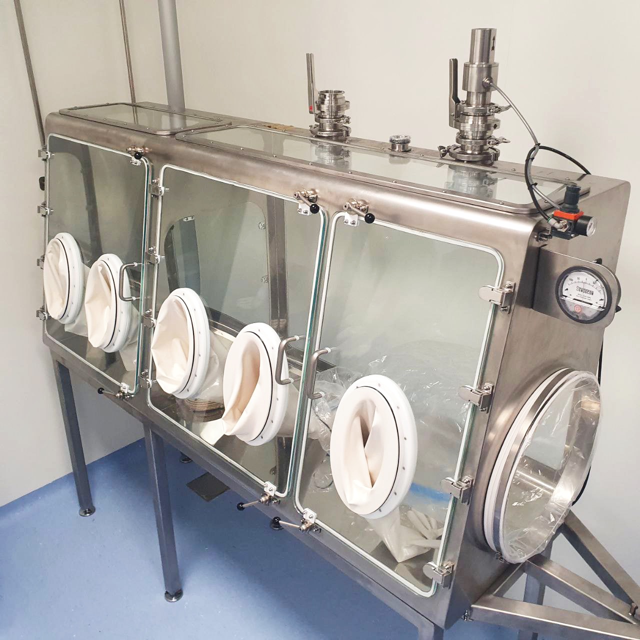 RABS Isolator