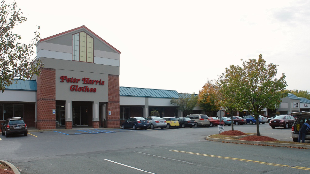 Latham NY Shopping Center