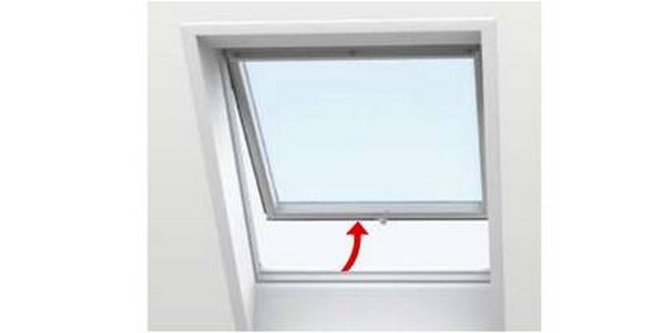 FENETRE SOLEAL 1 VANTAIL A PROJECTION