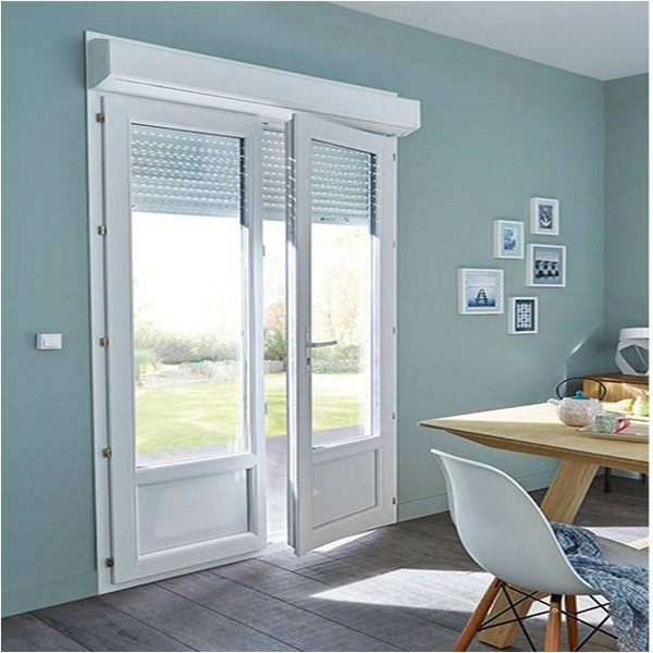 Porte PVC chez Samir Industrie Martinique