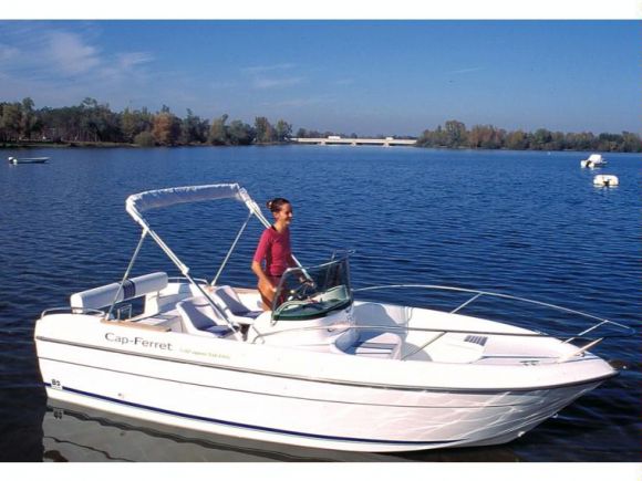Bateau B2 Marine Cap-Ferret 500