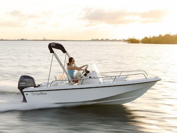 Bateau EdgeWater 145 Console Centrale