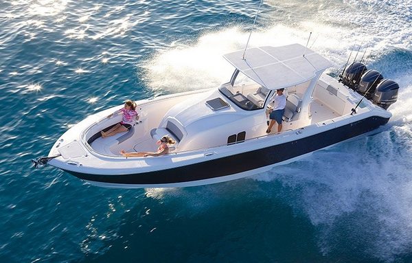 Bateau EdgeWater 368 Console Centrale