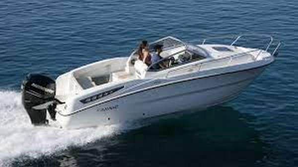 Bateau Karnic Bluewater Line 22SR