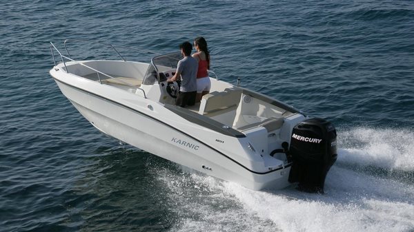 Bateau Karnic Open Line 1851 Open