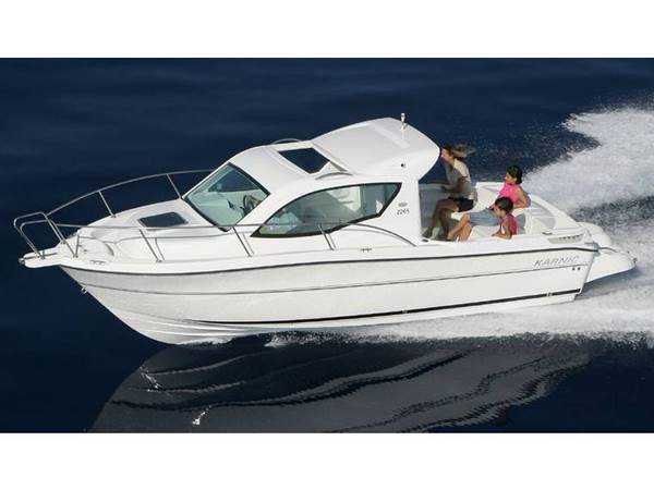 Bateau Karnic Storm Line 2265
