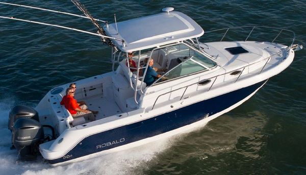 Bateau Robalo Walkarounds R305