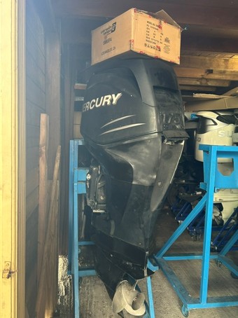 moteur-suzuki-300-marine-import-services-1