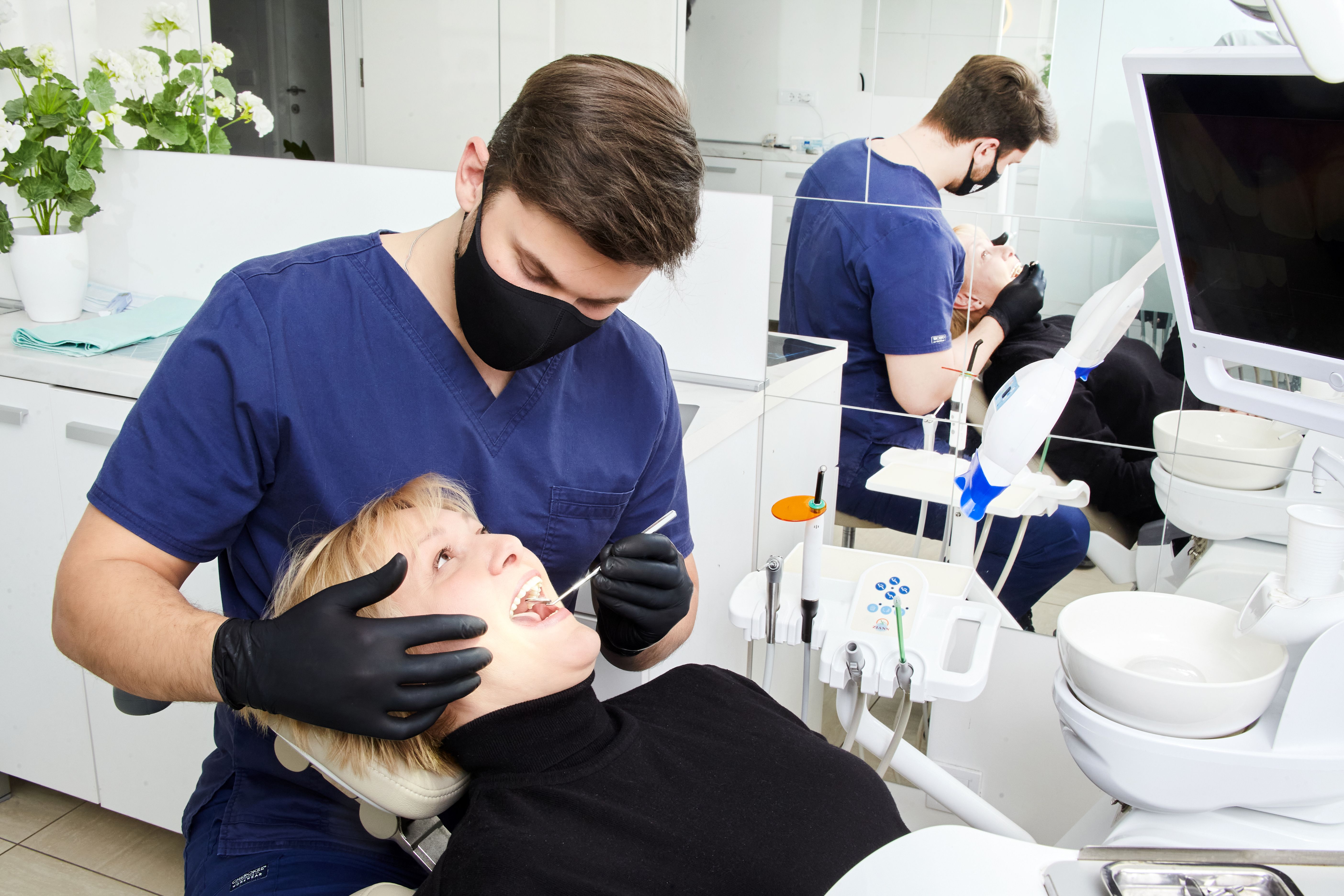 How Long Do Dentures Last? (And When to Get Them Replaced)