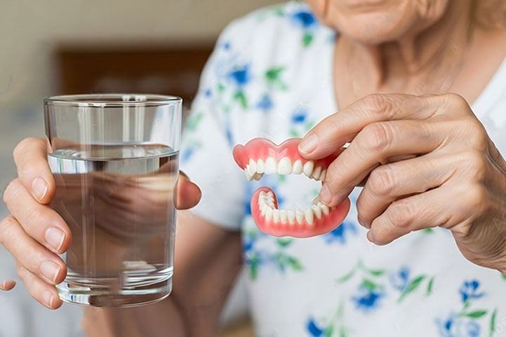 dentures in water