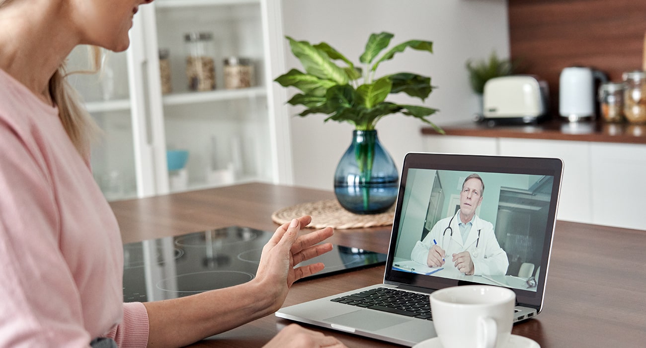 dentist in video call