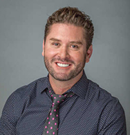 Emergency Dental Clinic in Las Vegas - Esmael Valdez