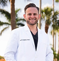 emergency dentist Tampa