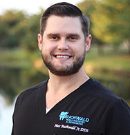 Emergency Dentist Dr. Maxey Buchwald Jr.