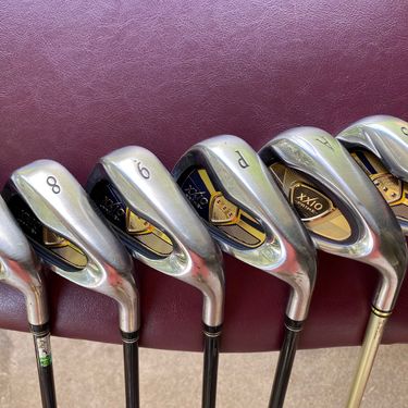 XXIO Prime 9 Irons - SW - 6 iron - Reg Graphite Shaft - Standard length & lie -new grips