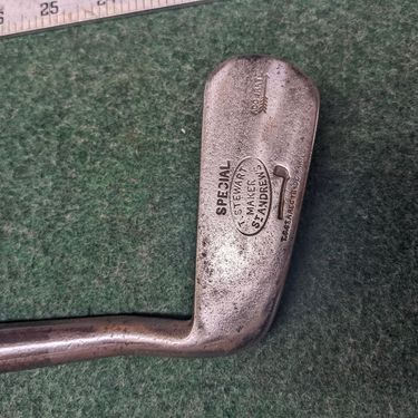 Tom Stewart Accurate offset putter smooth face