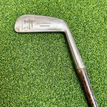 Spalding Wright & Ditson Deep Groove F-10 Hickory Putter