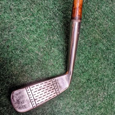 D'anglelterre wry neck hickory shafted putter