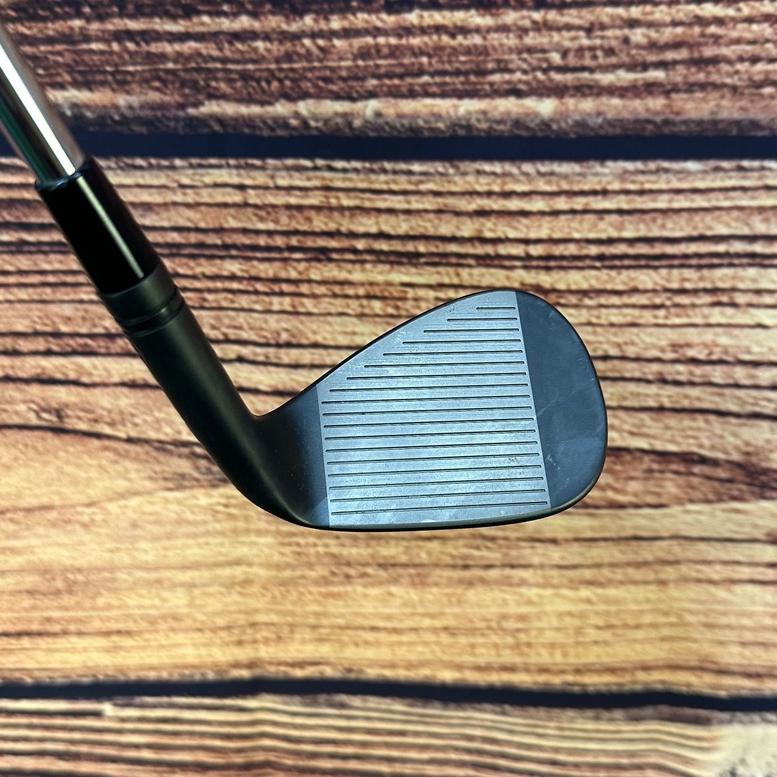 TaylorMade MG3 Black 56° Wedge Left - DG s200 - Lamkin 
