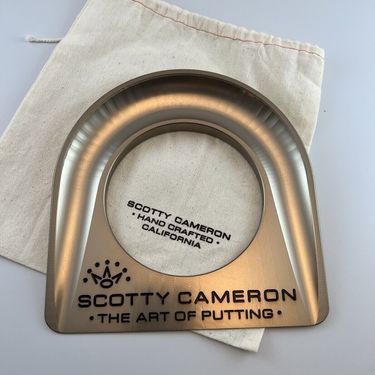 New 2012 Scotty Cameron Club Portable Practice Putting Cup Titleist 900484