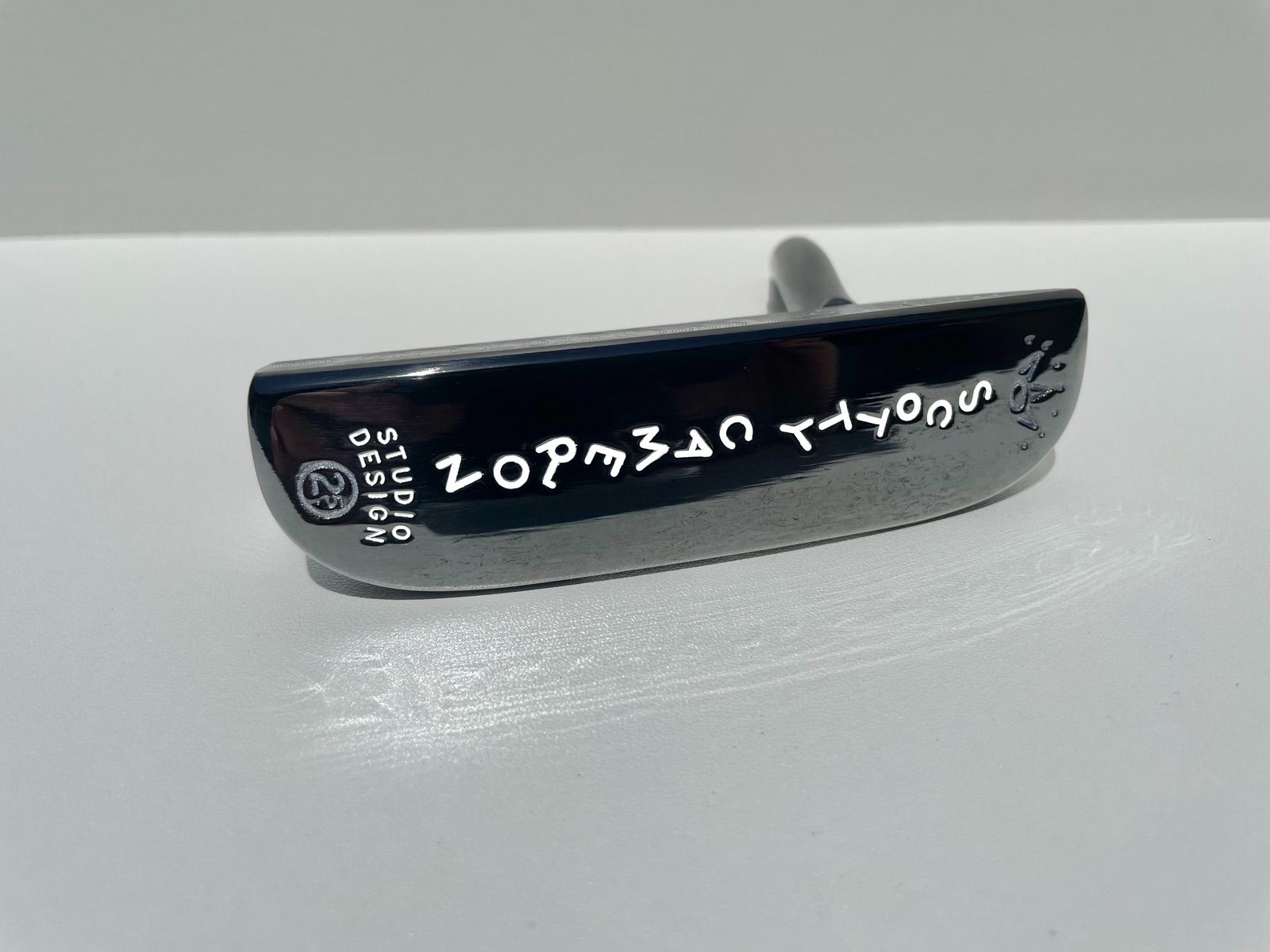 Scotty Cameron Studio Design 2.5 - Shiny Black Oxide Finish - Choose Length  & Grip – Golfstix