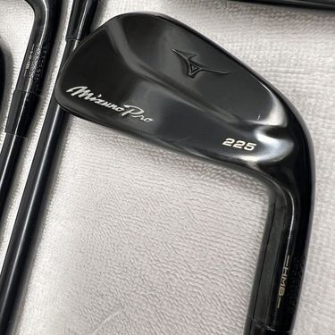 New Mizuno Pro 225 Black Iron Set / 4-P Stiff Flex Steel Shafts