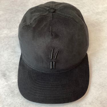 Stay Grassy G Corduroy Hat (BLACK)