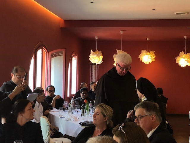 Luncheon2