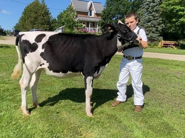 Hunter Perkes O'Neill of Wiarton with Sunspark Lambda Gabby