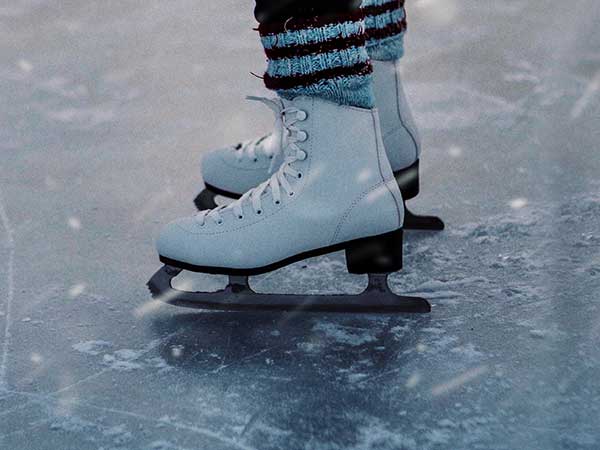 women's ice skates