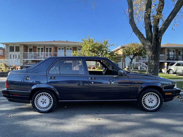 1988 Alfa Romeo Milano side view