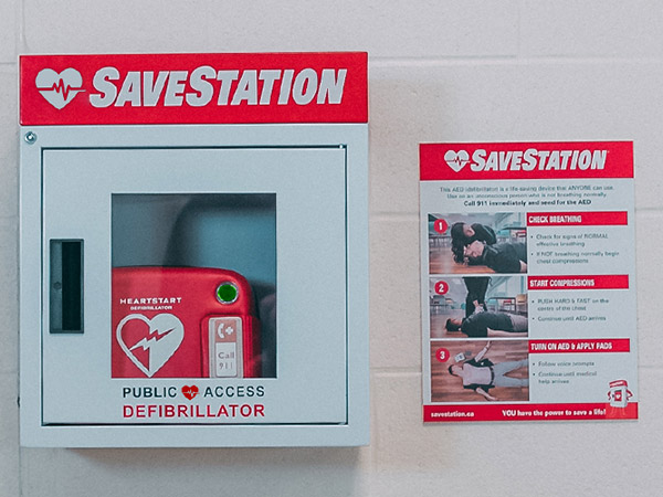Automated External Defibrillator Savestation