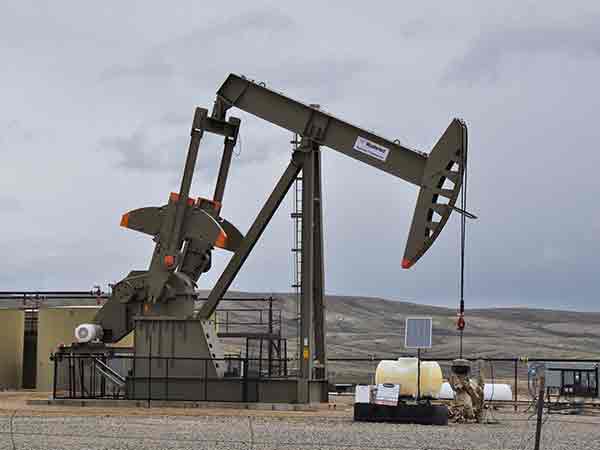 Oil drill