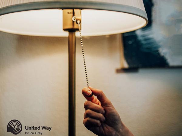 Someone switches off the light.