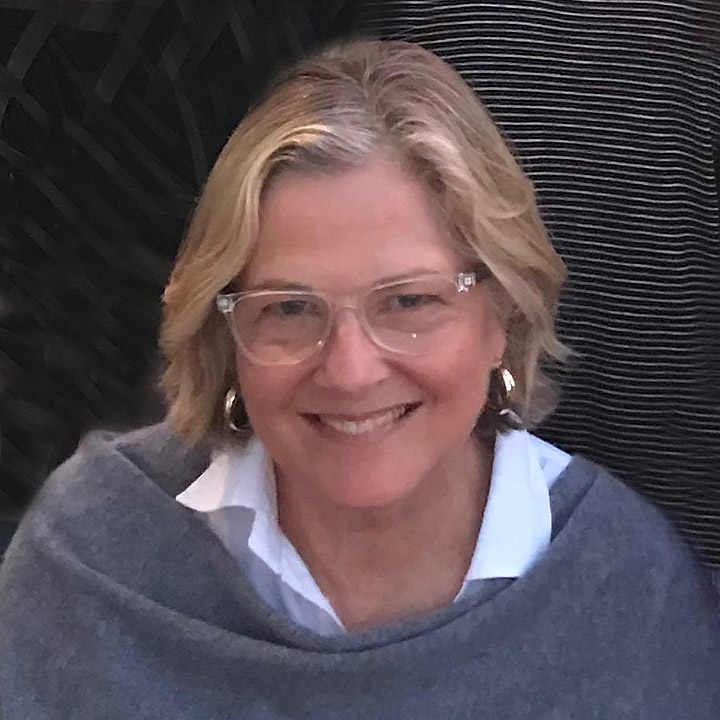 Julia Miner