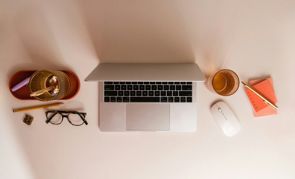 3 Accounting Basics Every New Uniform Retailer Must Know