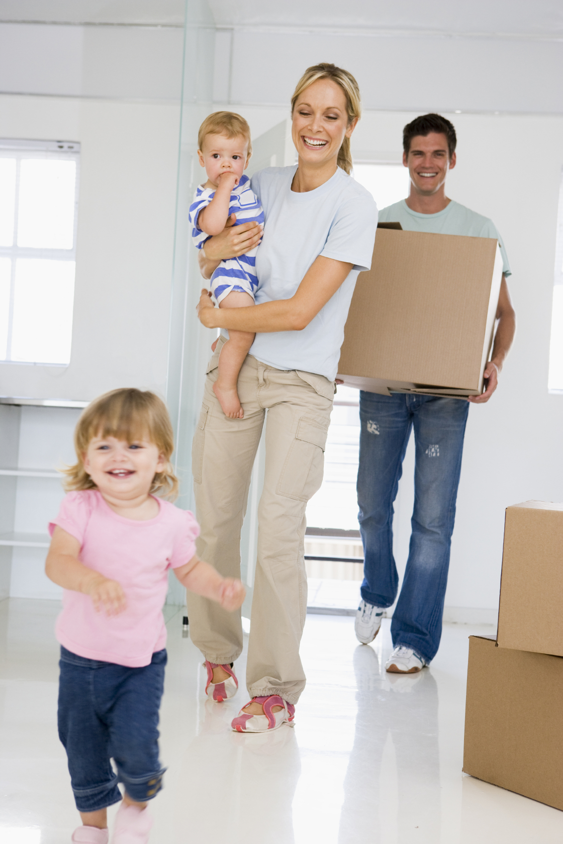 How to Tackle a Chaotic Home: Packing Tips for a Smooth Move