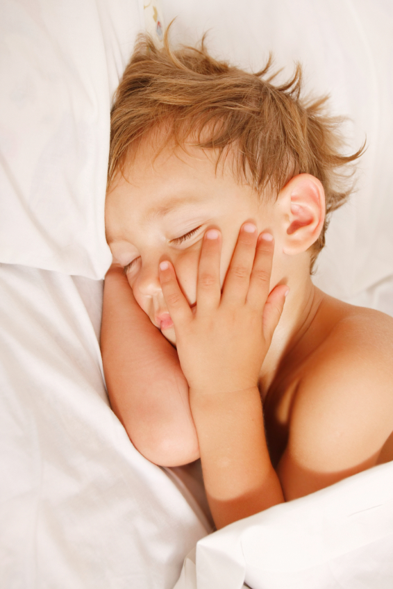 Help Your Toddler Learn to Put Himself to Sleep