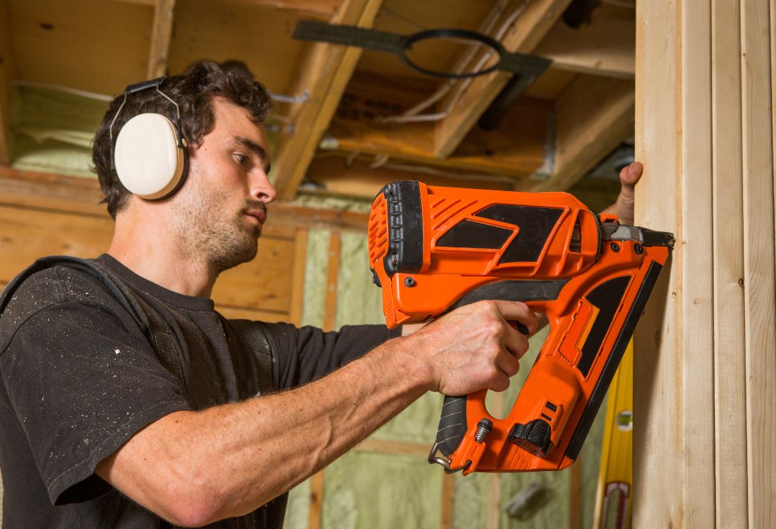 Carpenters In Basingstoke: Red Flags To Watch Out For