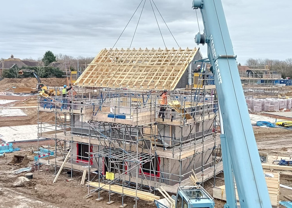 What is a Carpentry Contract Lift?